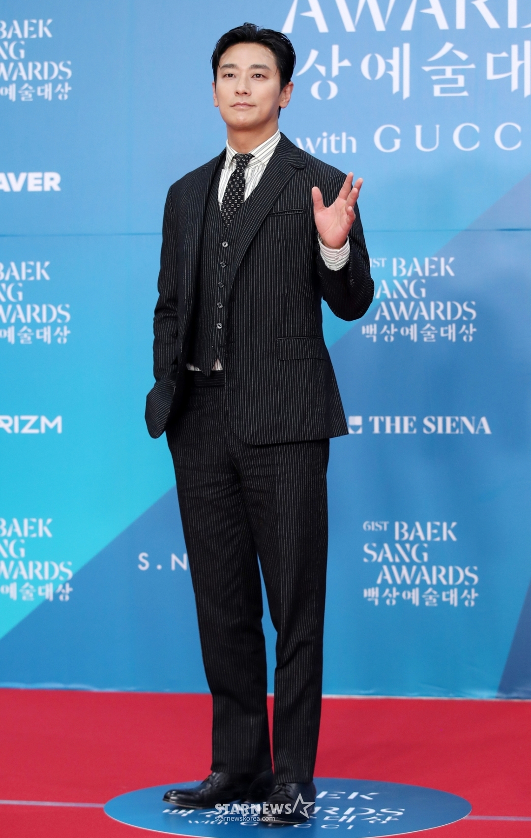 bzvn-tong-ket-giai-thuong-baeksang-2025-5