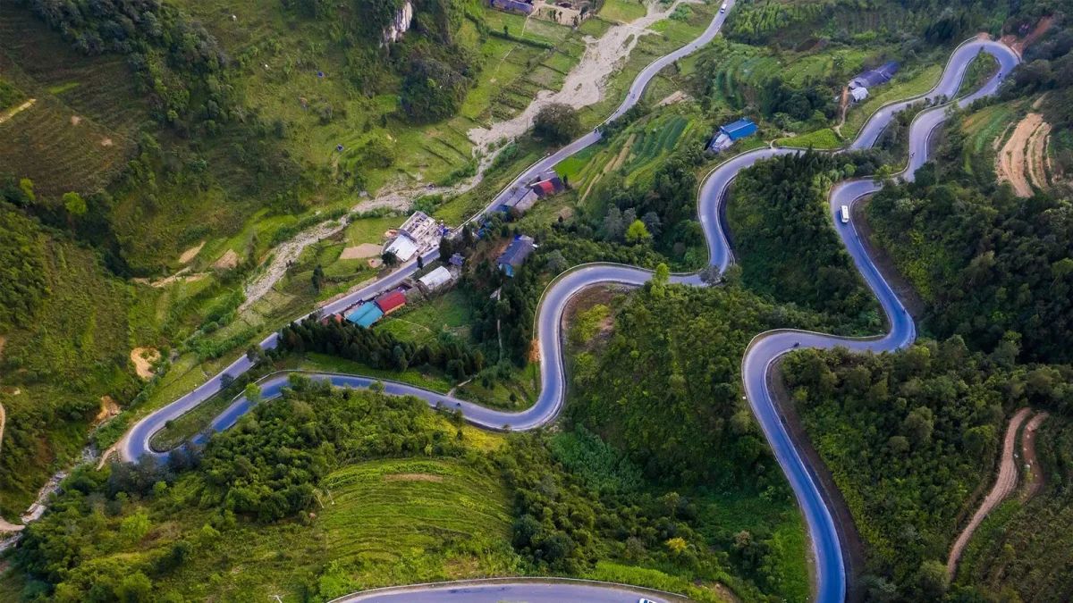 Du lịch Cao Bằng có gì? Đèo Mã Phục