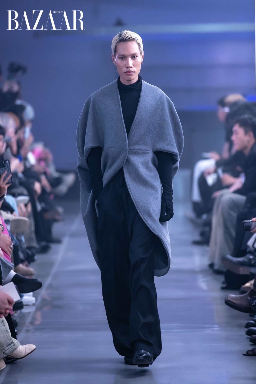 bzvn-orbit-rue-miche-runway-2025-show-tong-ket (4)