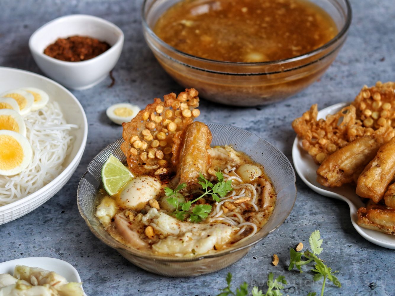 Các món ăn nhất định phải thử khi du lịch Myanmar