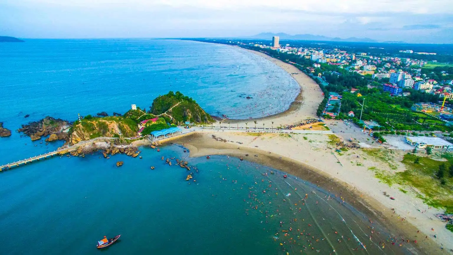 Địa điểm du lịch Nghệ An: Đảo Lan Châu