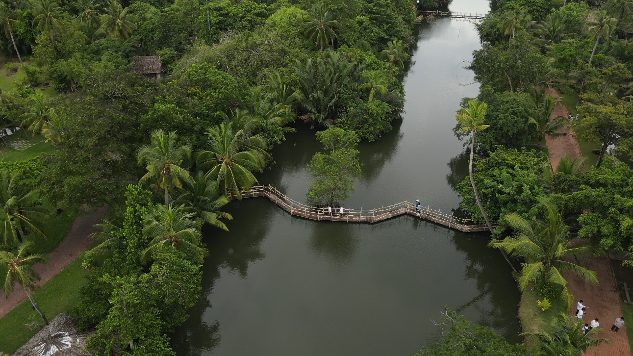 Giá vé khu du lịch