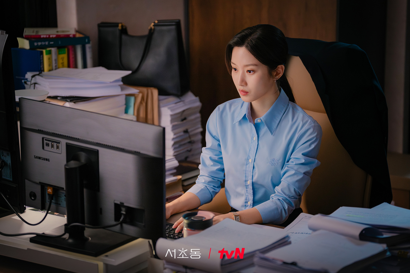 Phim “Phố luật Seocho”: Chuyện bên lề của cuộc sống luật sư