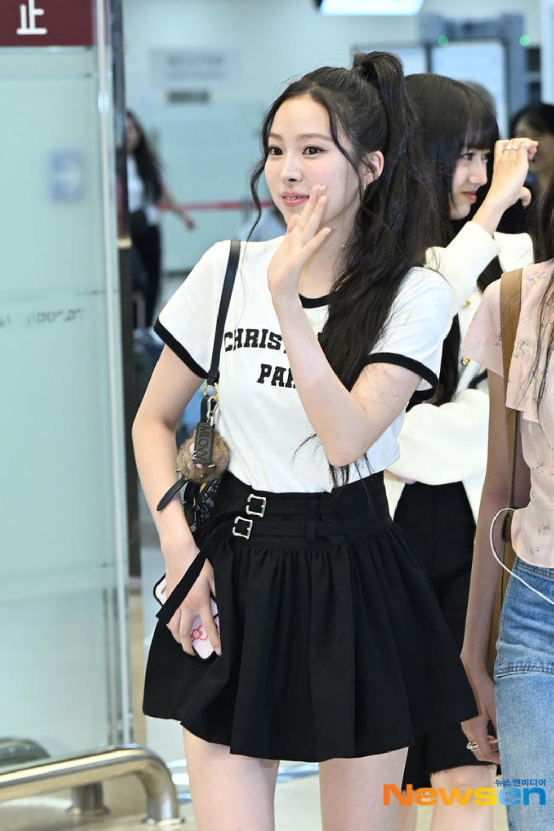 BZVN-tiem-nang-cua-narin-MEOVV-voi-dior-00003