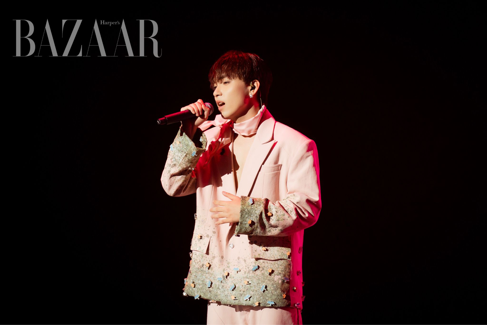 Tạ Hoàng Long Tân Binh Toàn Năng