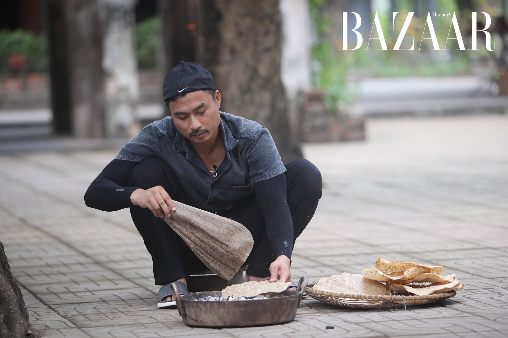 Bố ơi mình đi đâu thế? tập 9: Dàn cast lần đầu hát xẩm, xay bột làm bánh đa