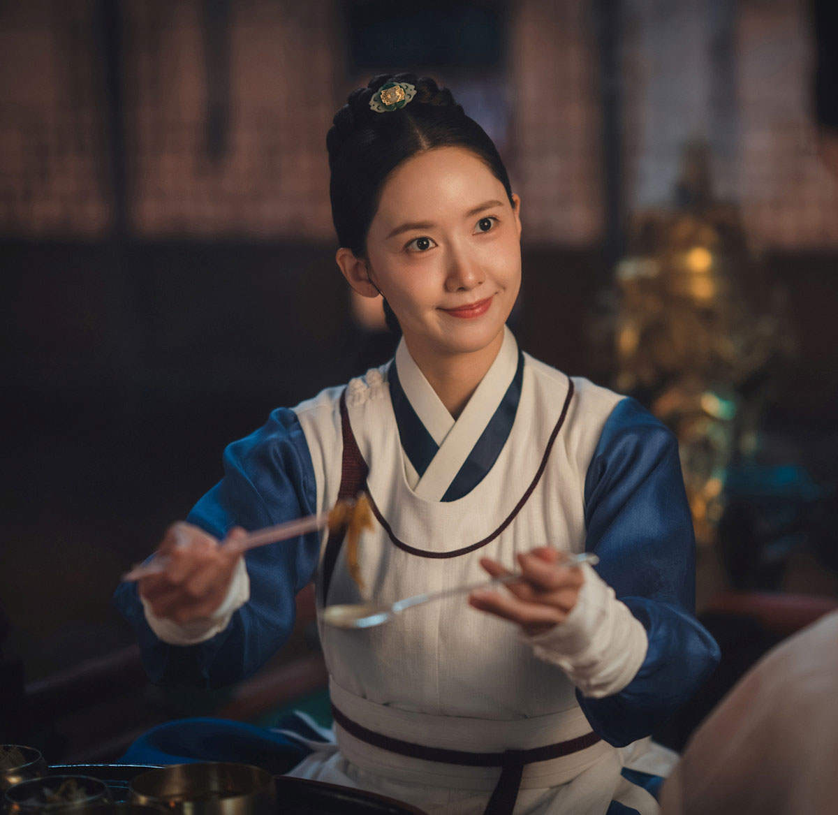 YoonA tái xuất màn ảnh tháng 8/2025 với vai nữ đầu bếp xuyên không và tiên tri bị quỷ ám