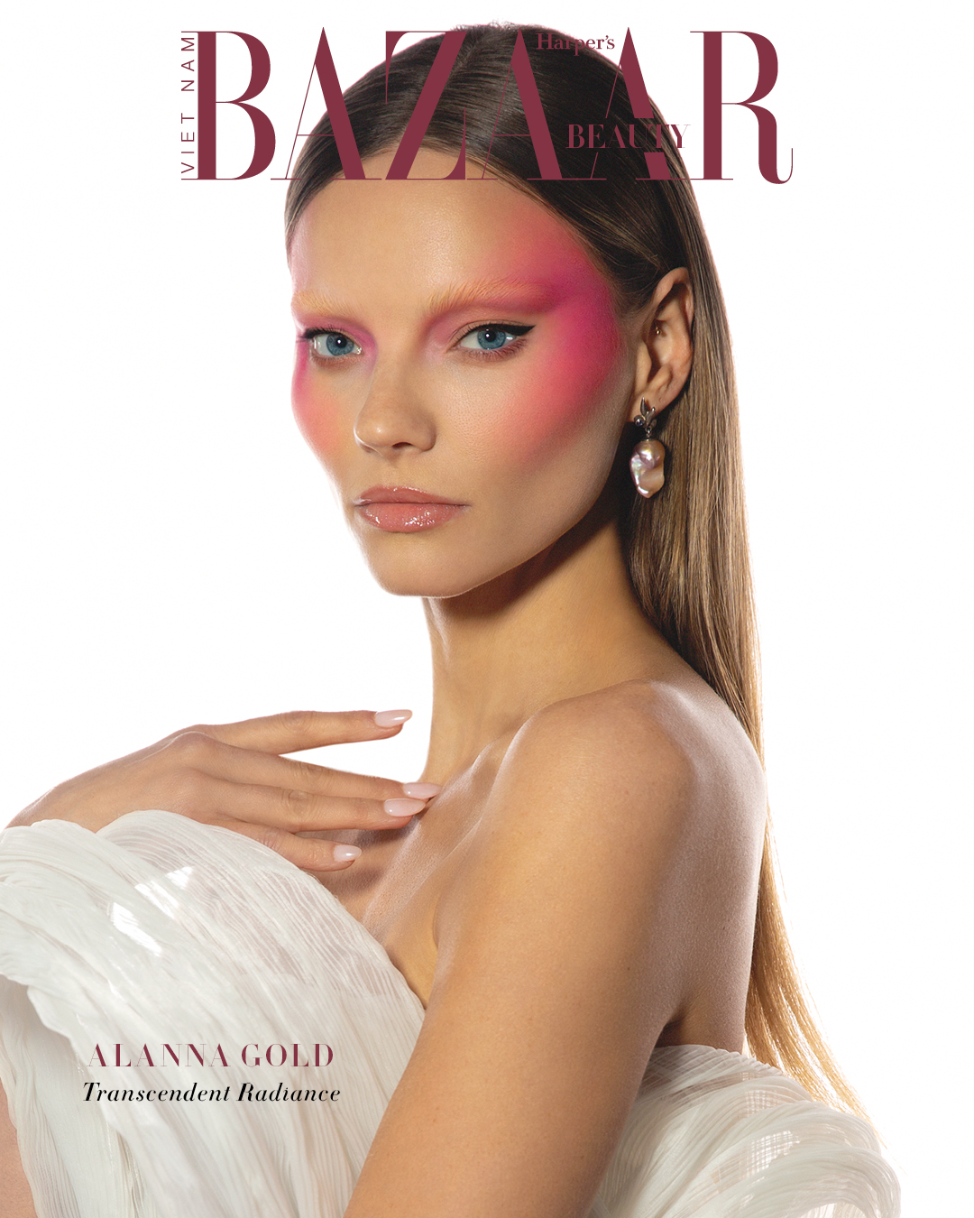 Sáng rực như Alanna Gold, ngôi sao của chương trình truyền hình thực tế Selling Sunset 1