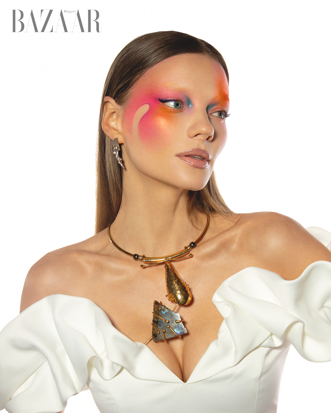 Sáng rực như Alanna Gold, ngôi sao của chương trình truyền hình thực tế Selling Sunset 3