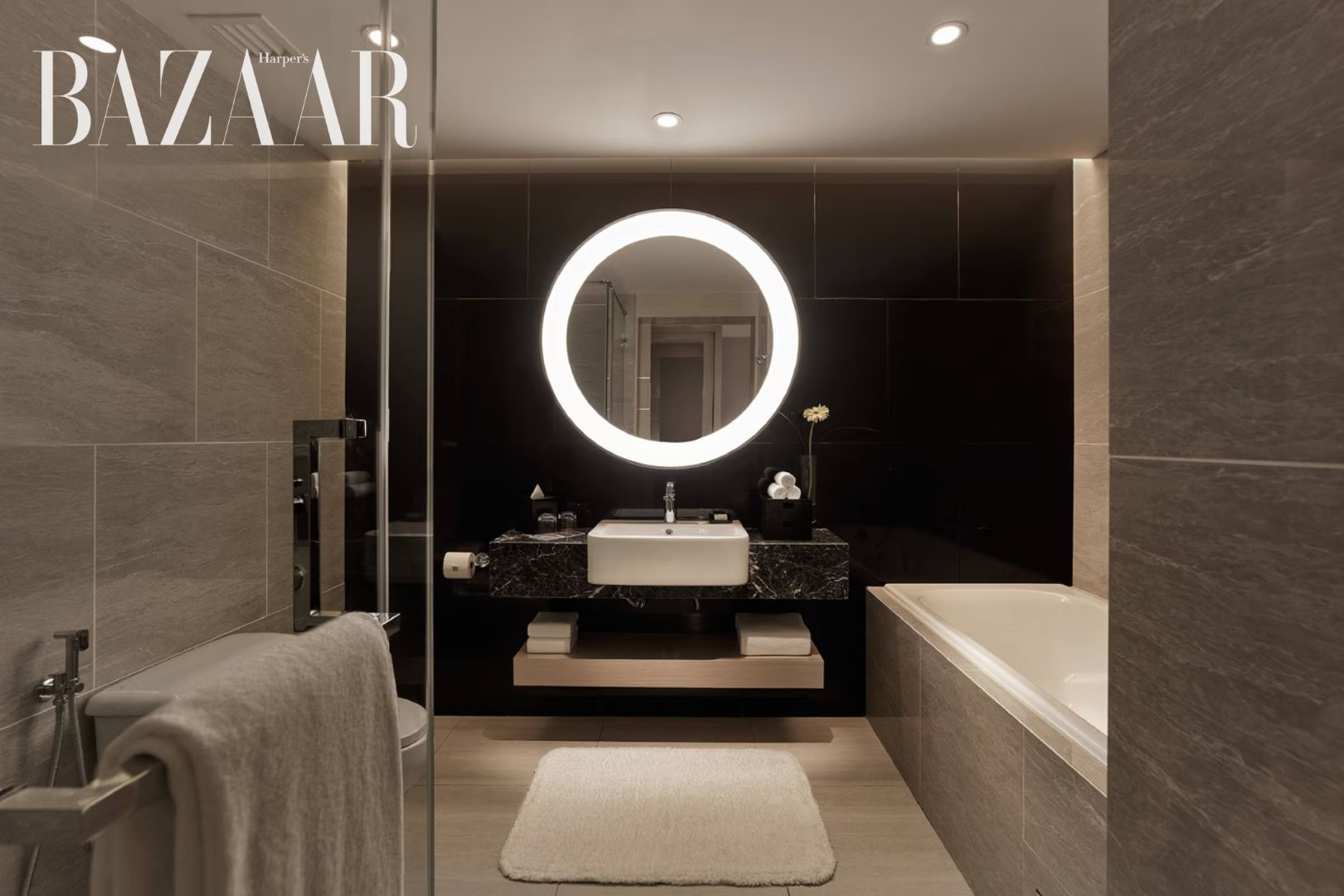 bzvn-khong-gian-khach-san-renaissance-tai-kuala-lumpur-malaysia (1)