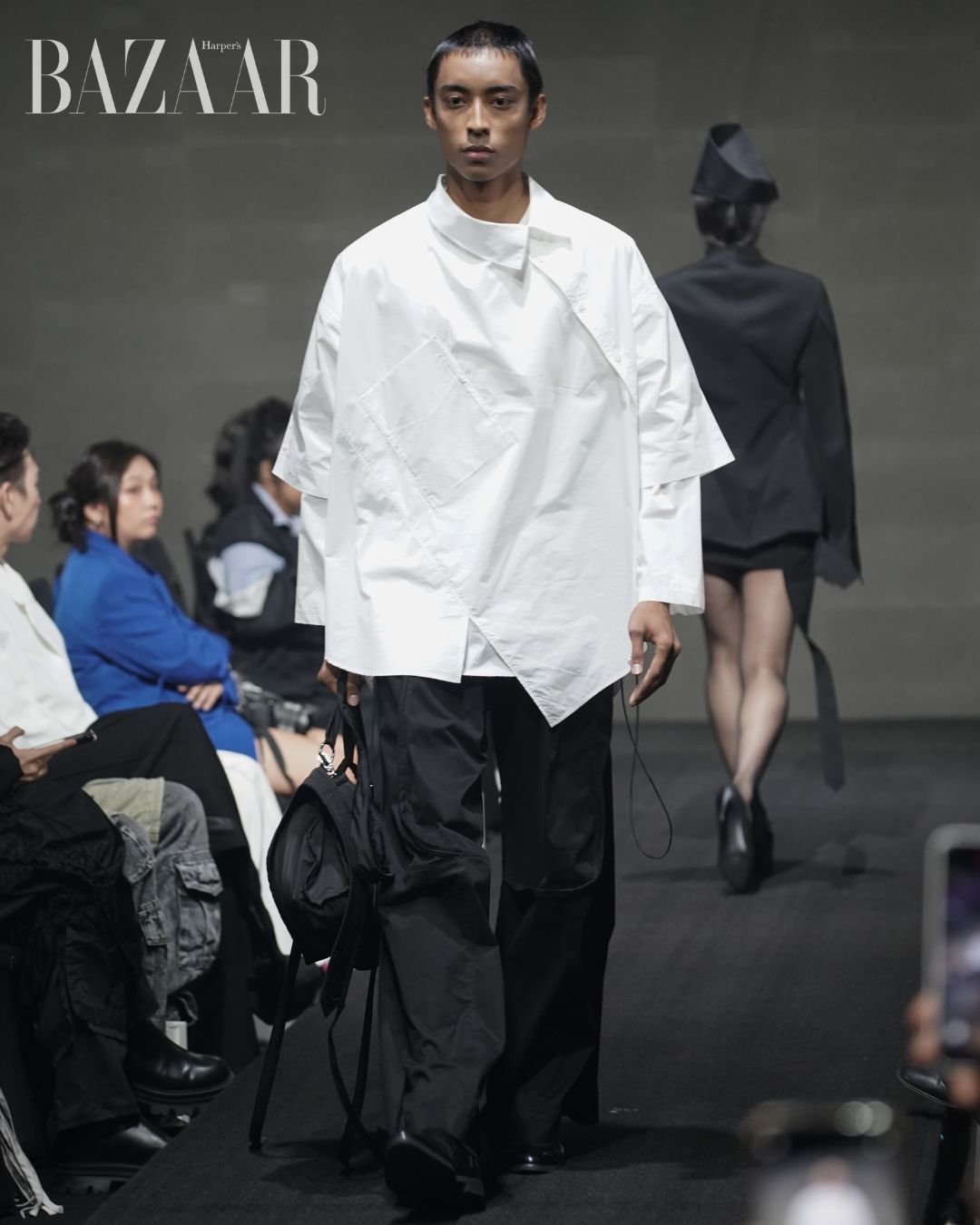 bzvn-kit-woo-kuala-lumpur-fashion-week-2025-runway (2)