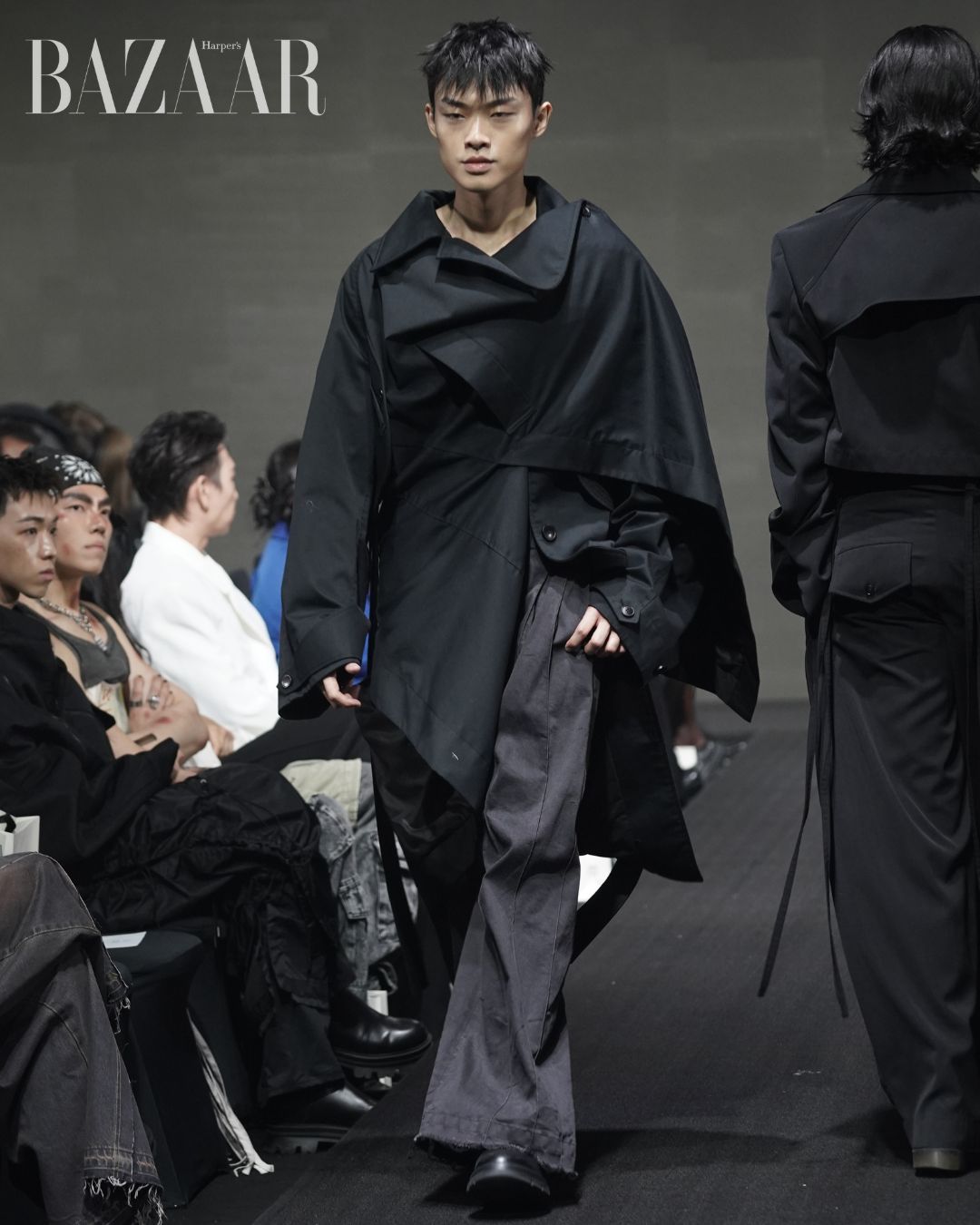 bzvn-kit-woo-kuala-lumpur-fashion-week-2025-runway (4)