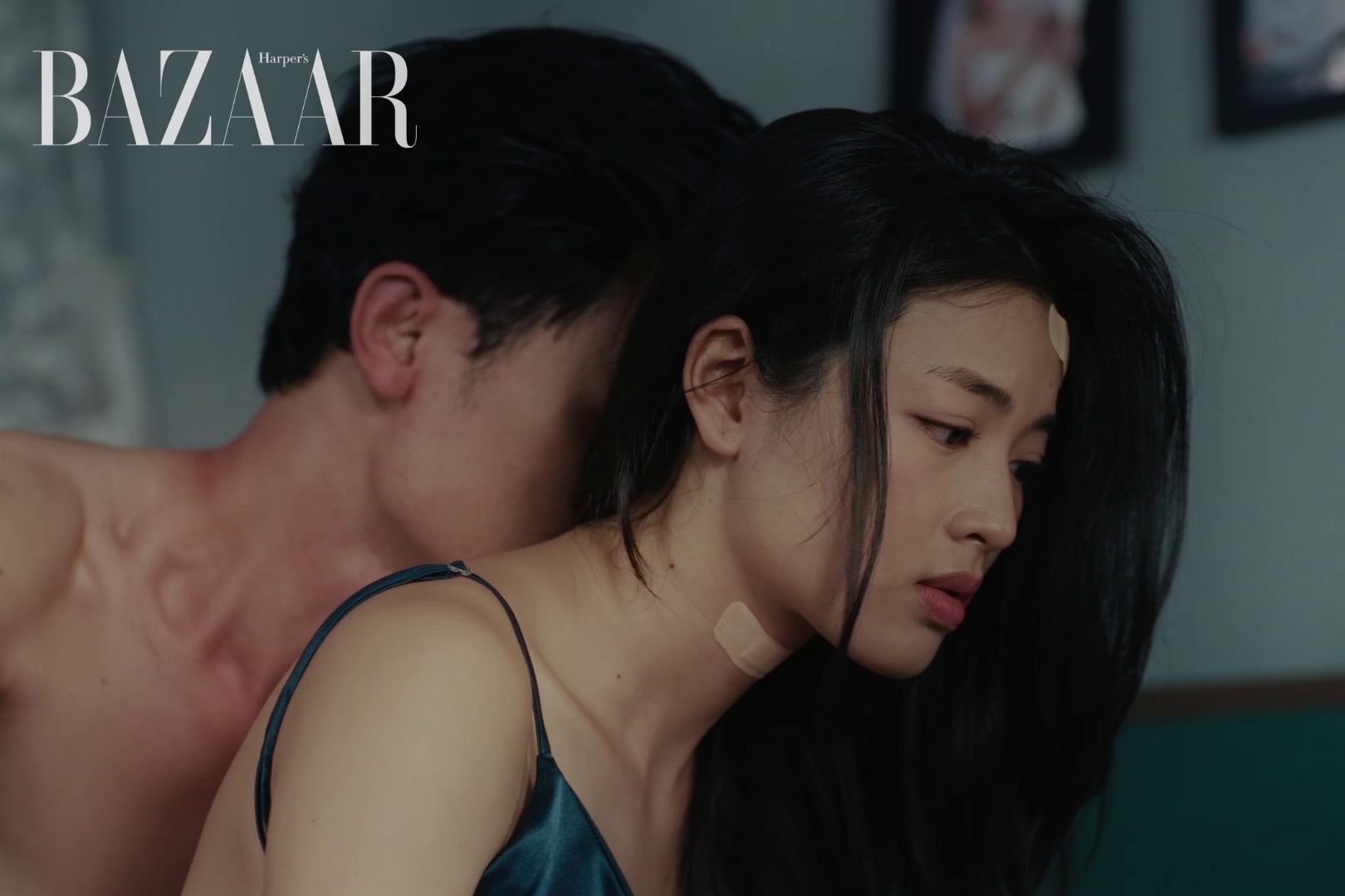 bzvn-review-phim-co-dung-hong-thoat-khoi-toi-4