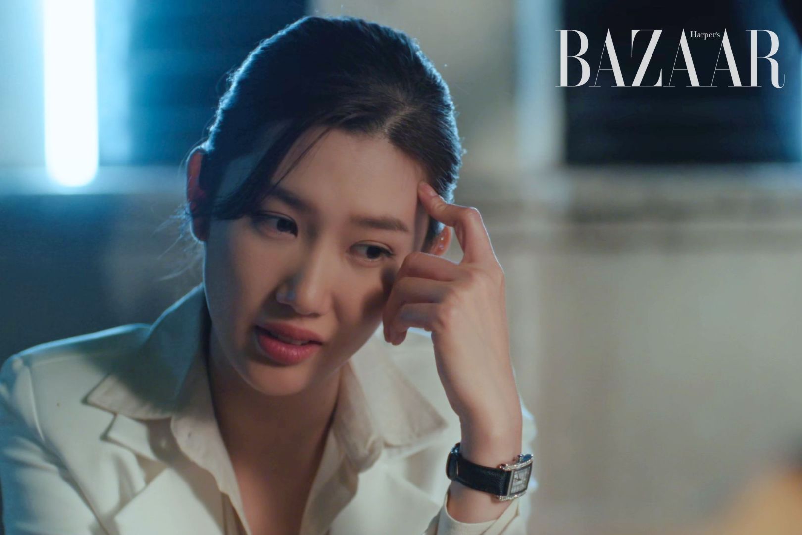 bzvn-review-phim-co-dung-hong-thoat-khoi-toi