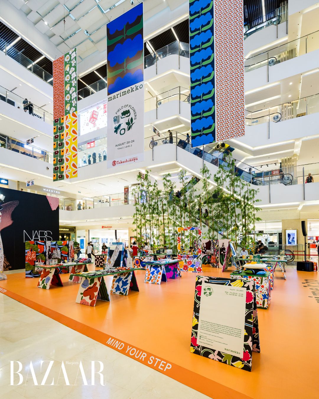 bzvn-su-kien-field-of-flowers-marimekko (7)