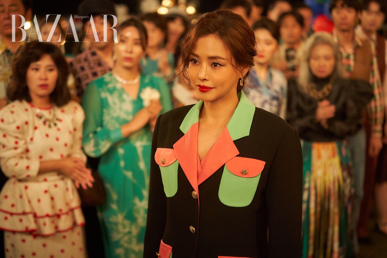 bzvn-thoi-trang-trong-phim-aema-2025-netflix00002