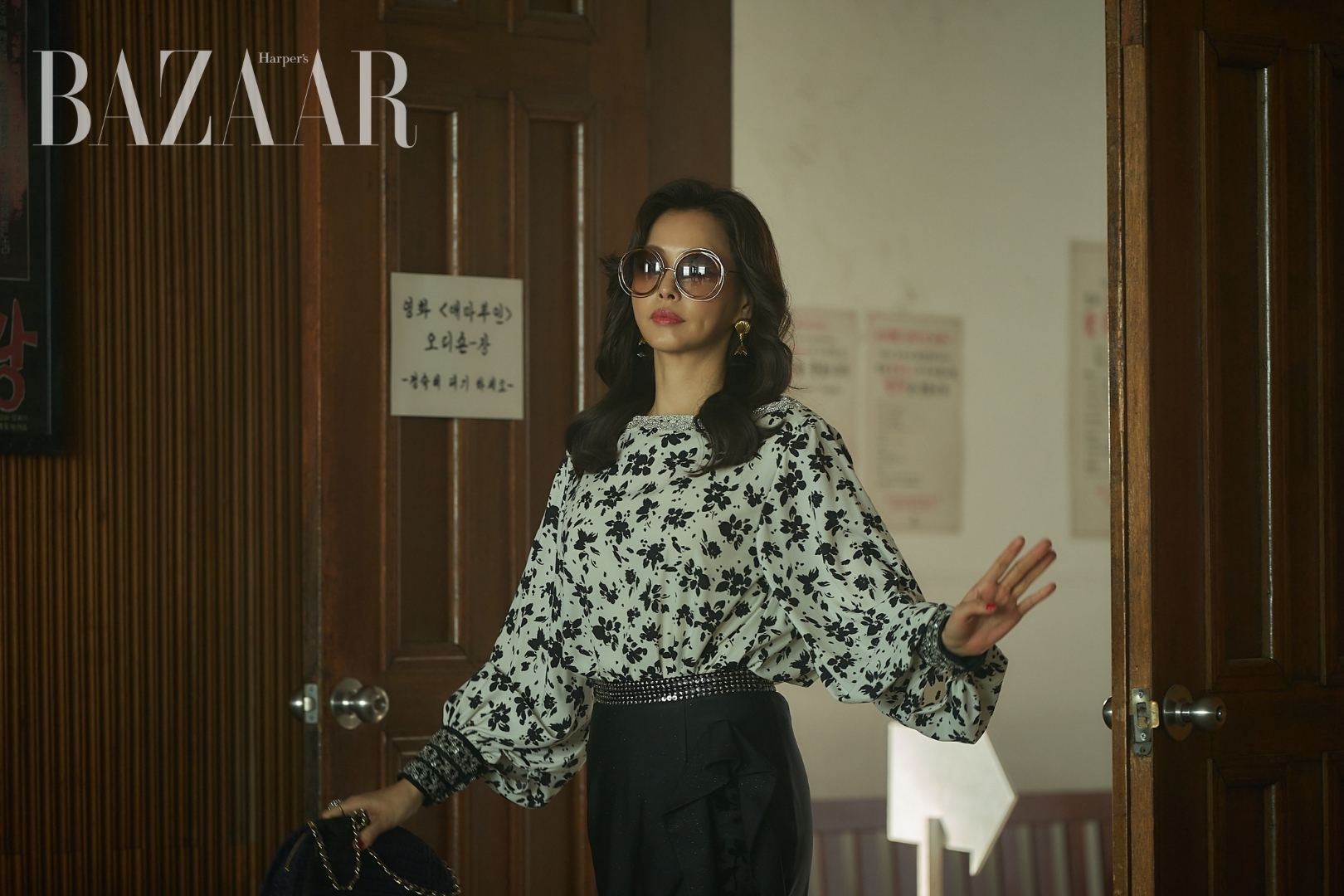 bzvn-thoi-trang-trong-phim-aema-2025-netflix00007