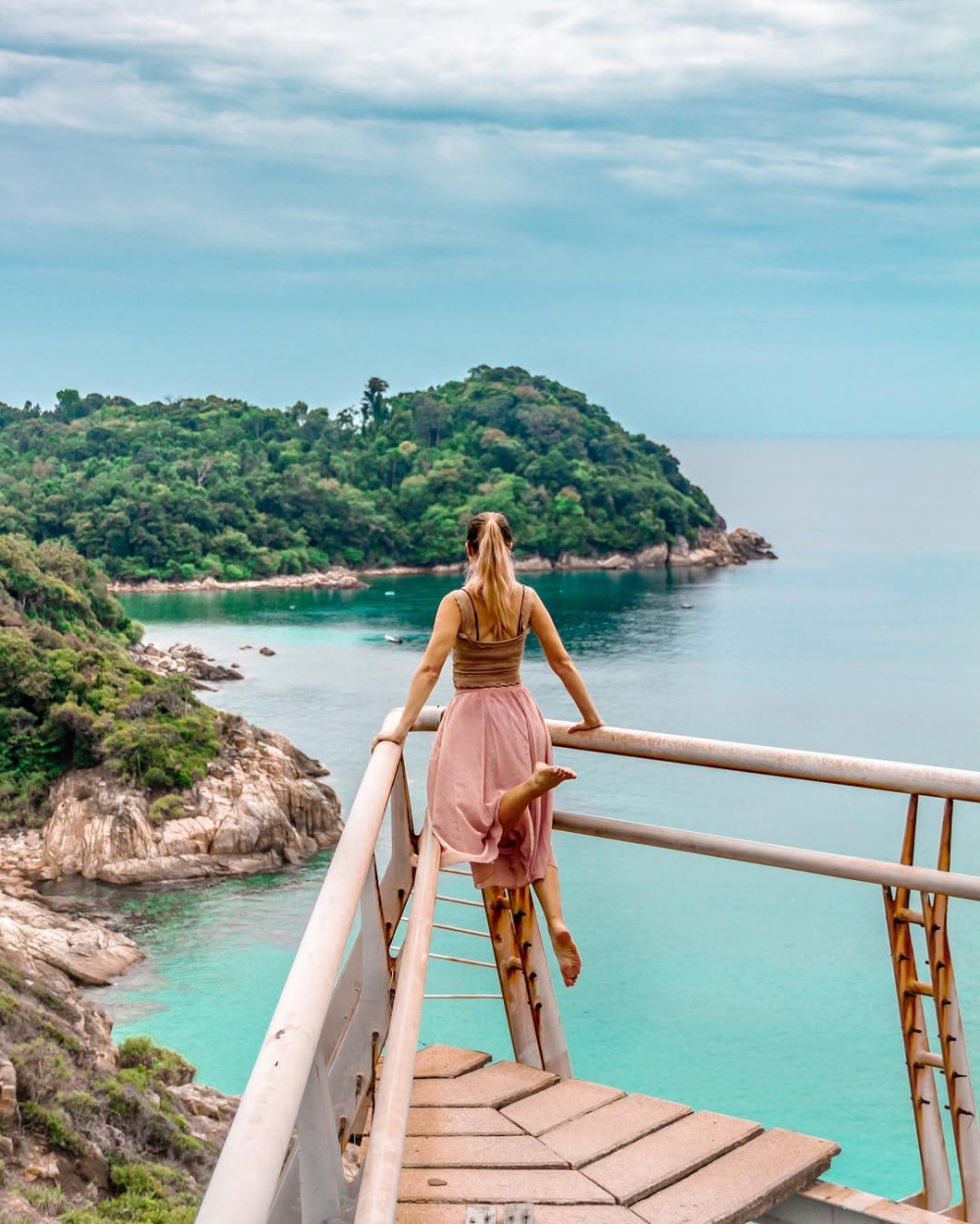 bãi biển hoang sơ nhất Đông Nam Á