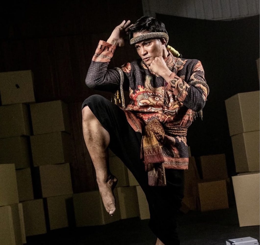Tony Jaa là ai?