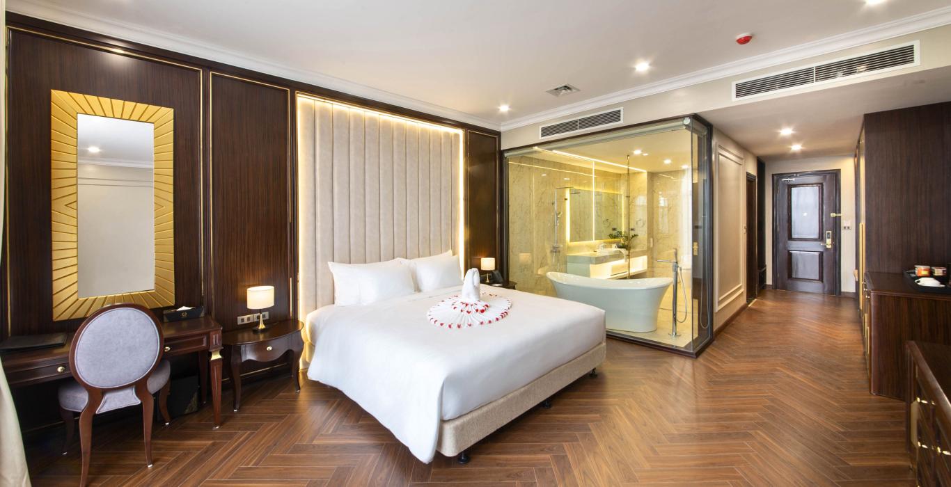 Adamo Hotel & Spa Hưng Yên