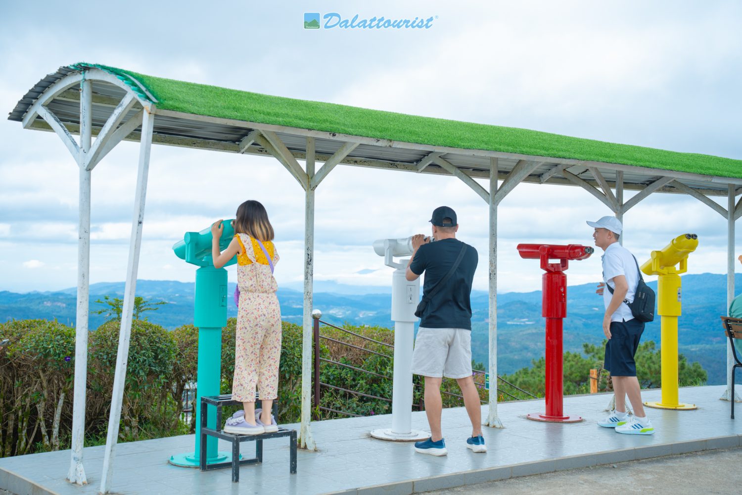 Check-in “nóc nhà Đà Lạt”