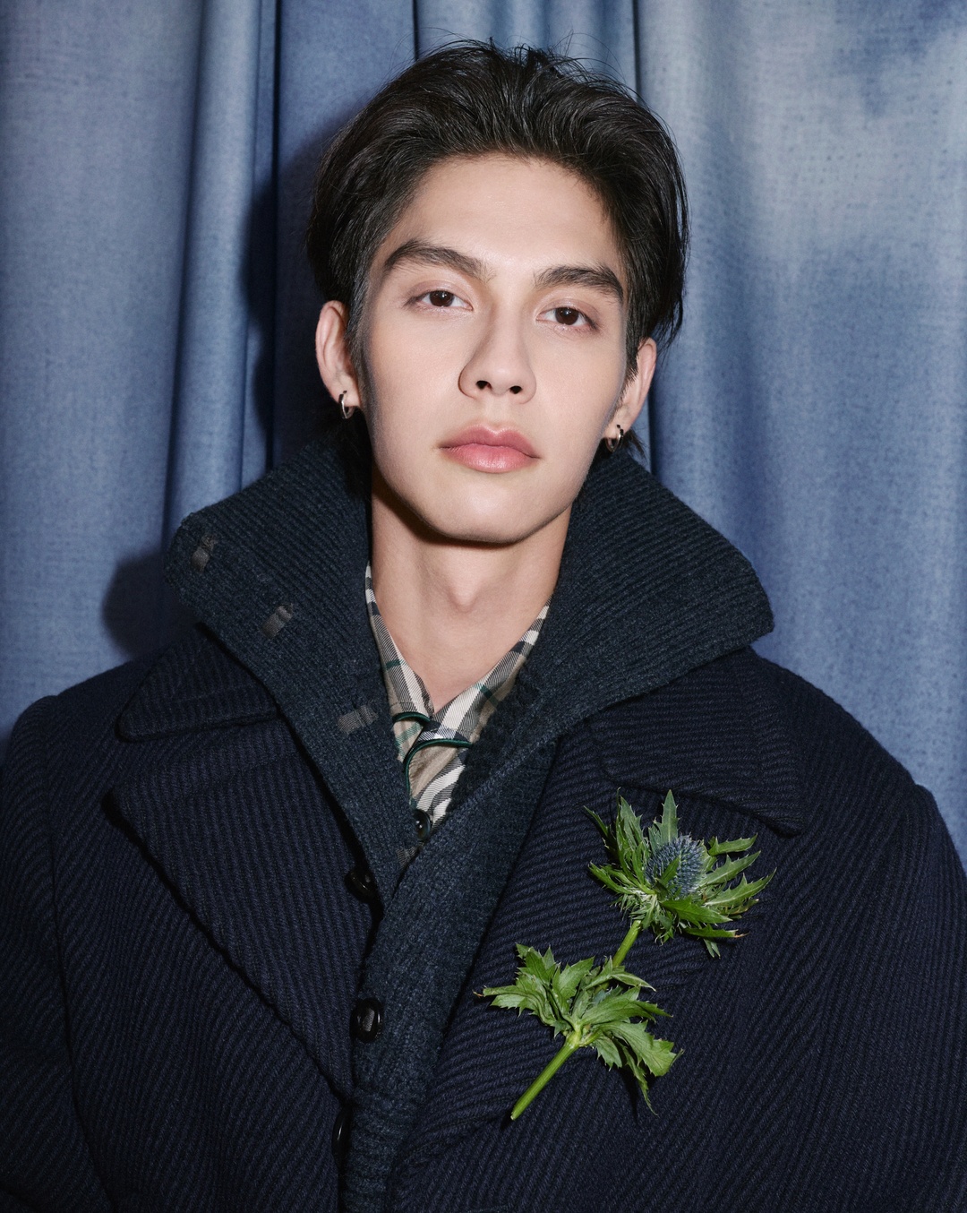 bzvn-burberry-xuan-he-2026-thoi-trang-khach-moi-du-show (2)