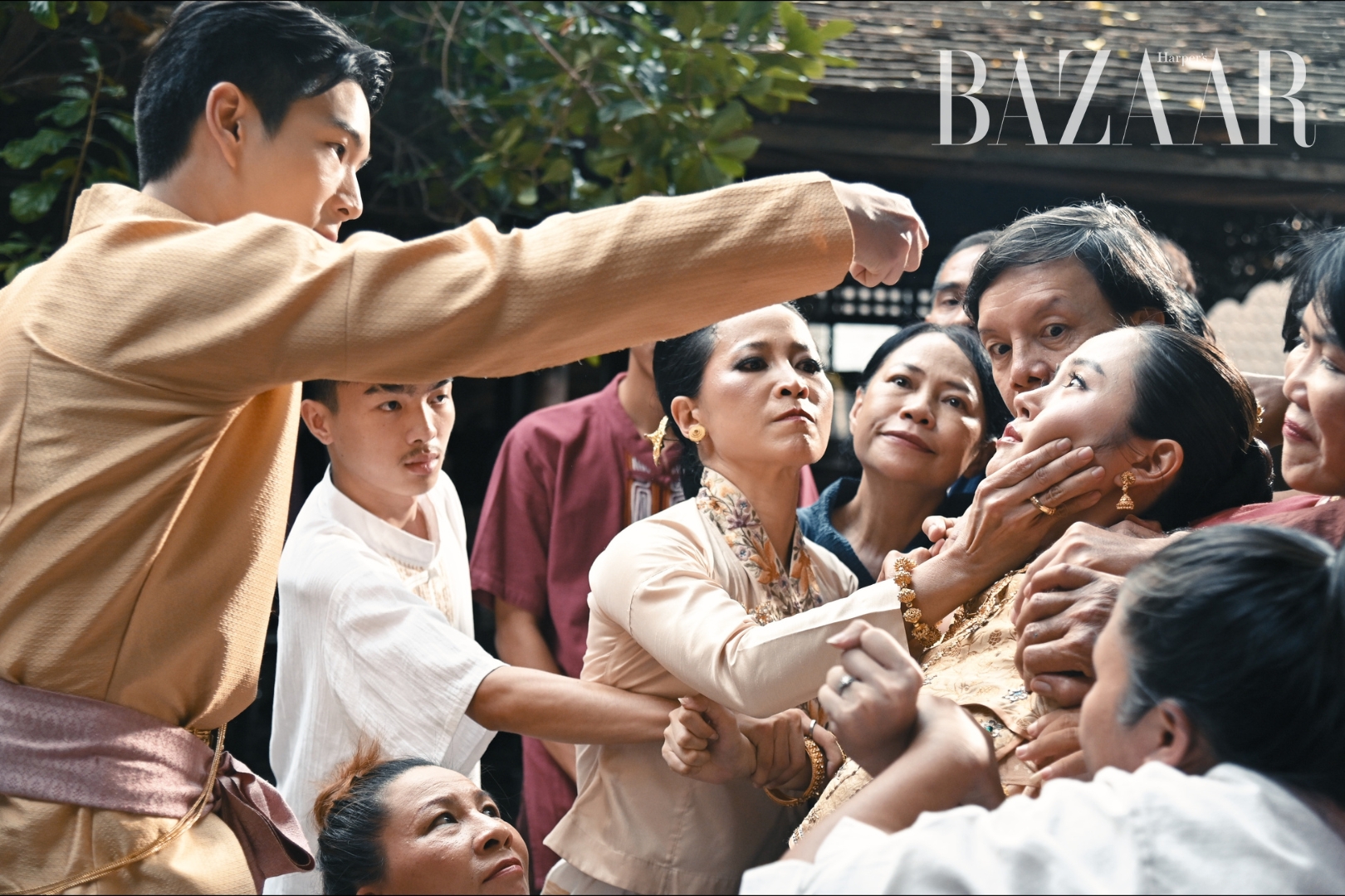 bzvn-co-dau-ma-phim-dien-anh-kinh-di-review (4)