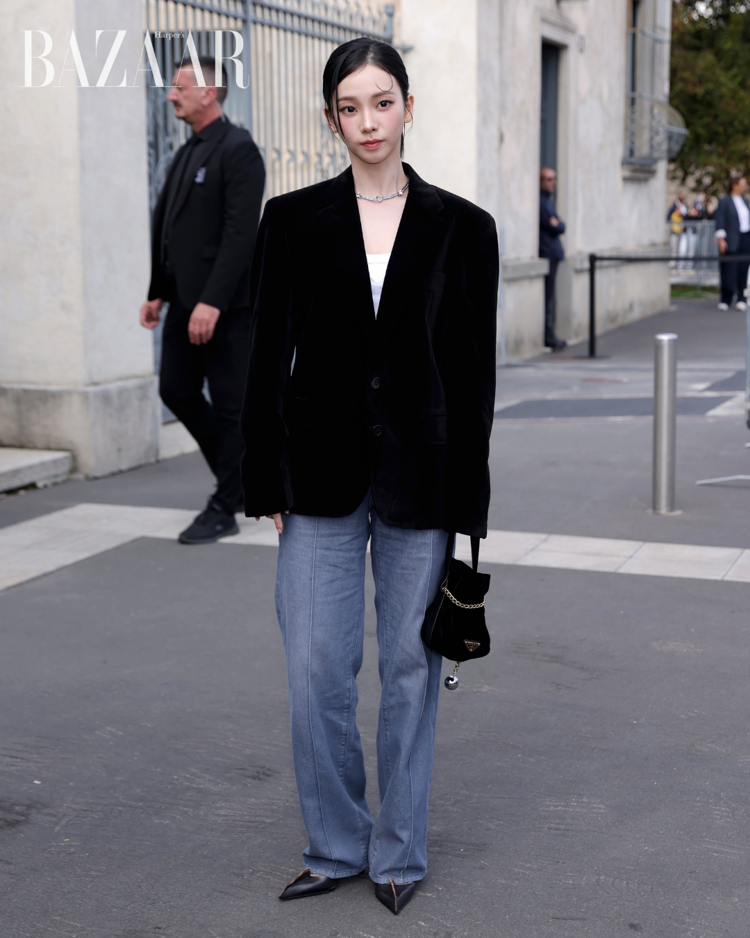 bzvn-front-row-prada-xuan-he-2026-karina-aespa00002