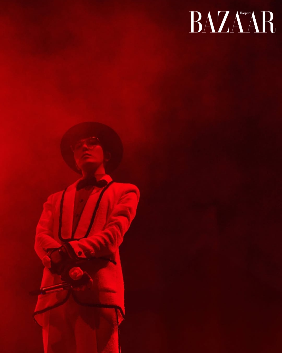 bzvn-g-dragon-chanel-custom-concert-paris (2)