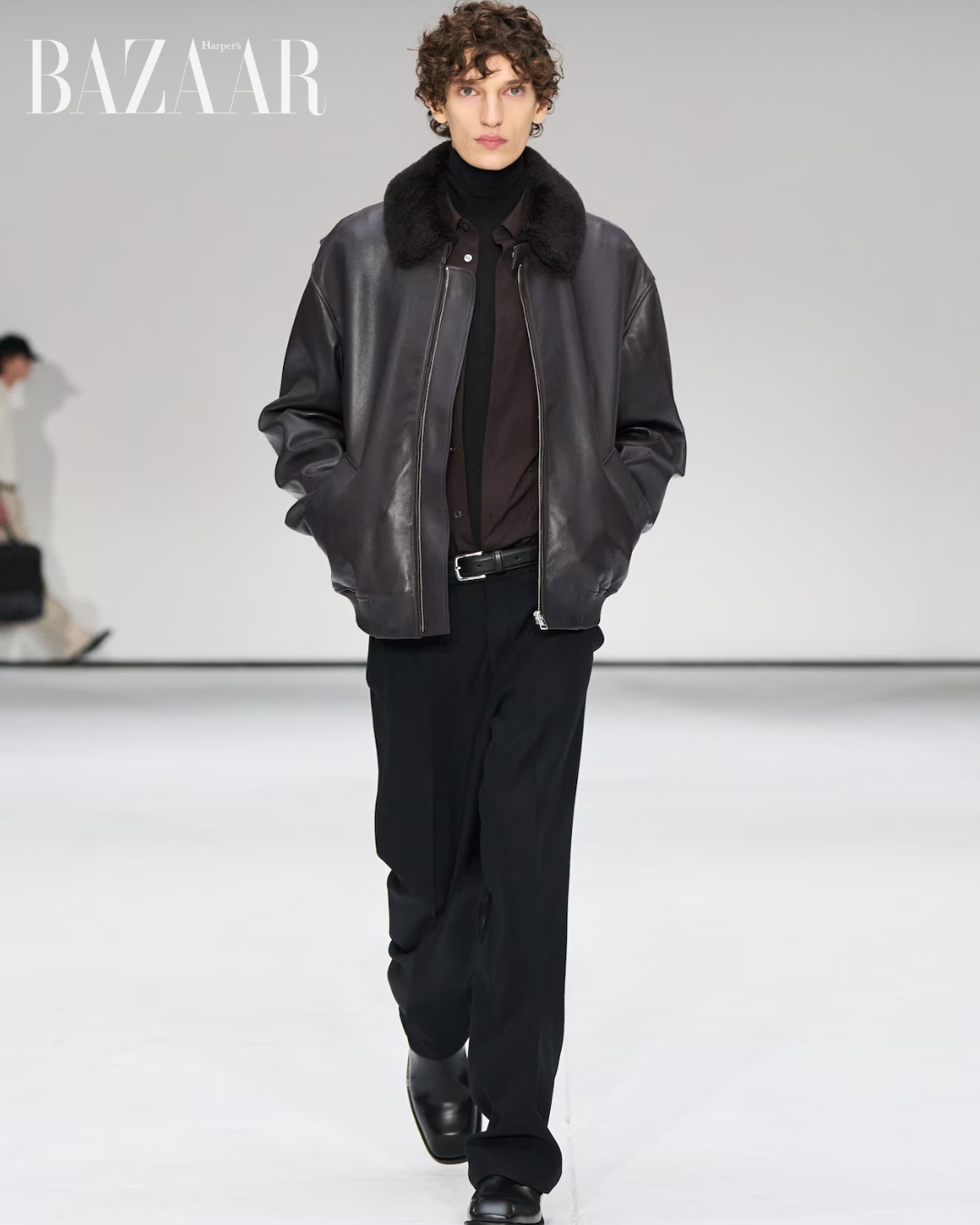 bzvn-hang-ghe-dau-cos-thu-dong-2025-new-york-fashion-week-2026 (2)