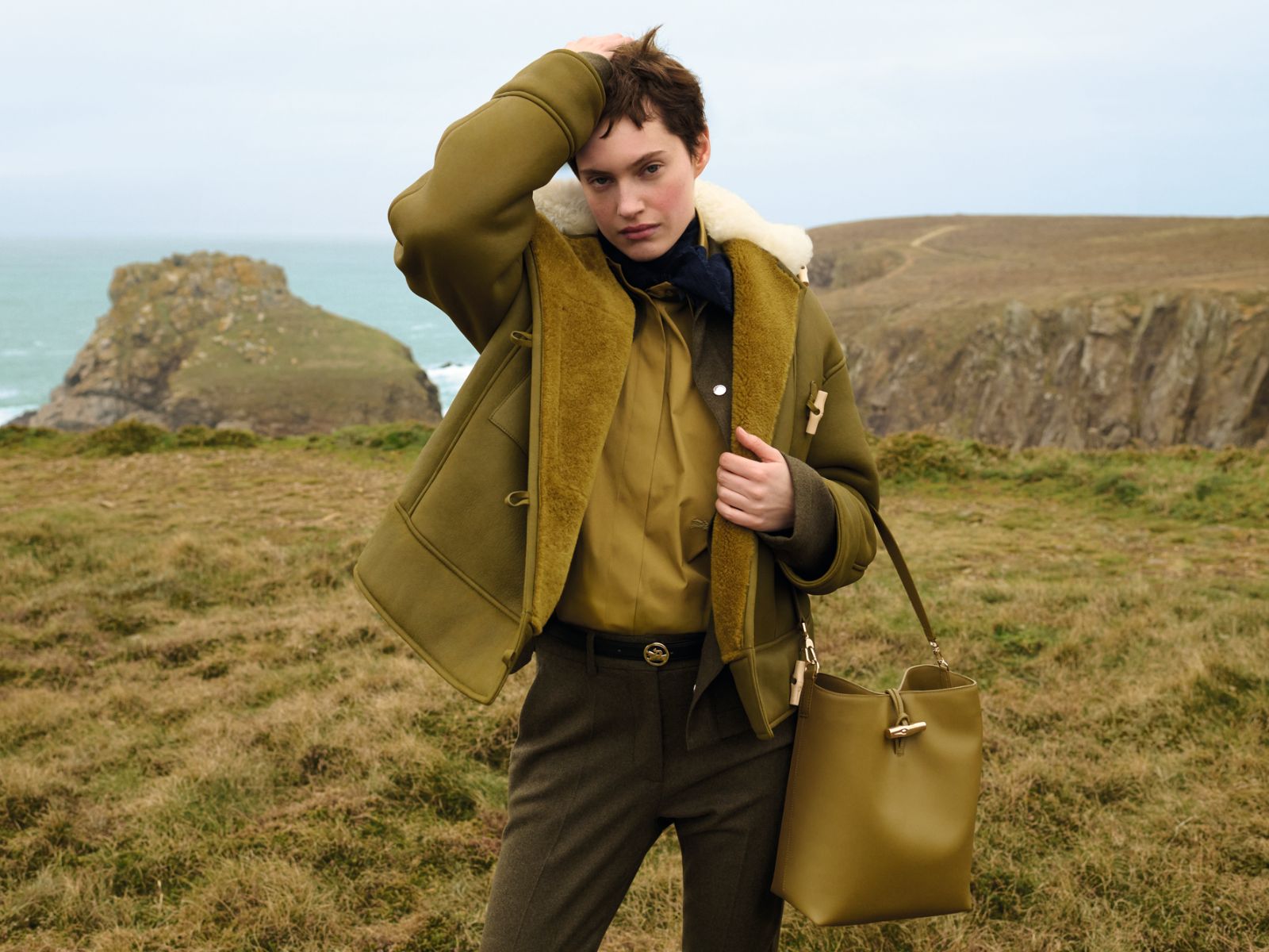 bzvn-long-champ-greata-hofer-2