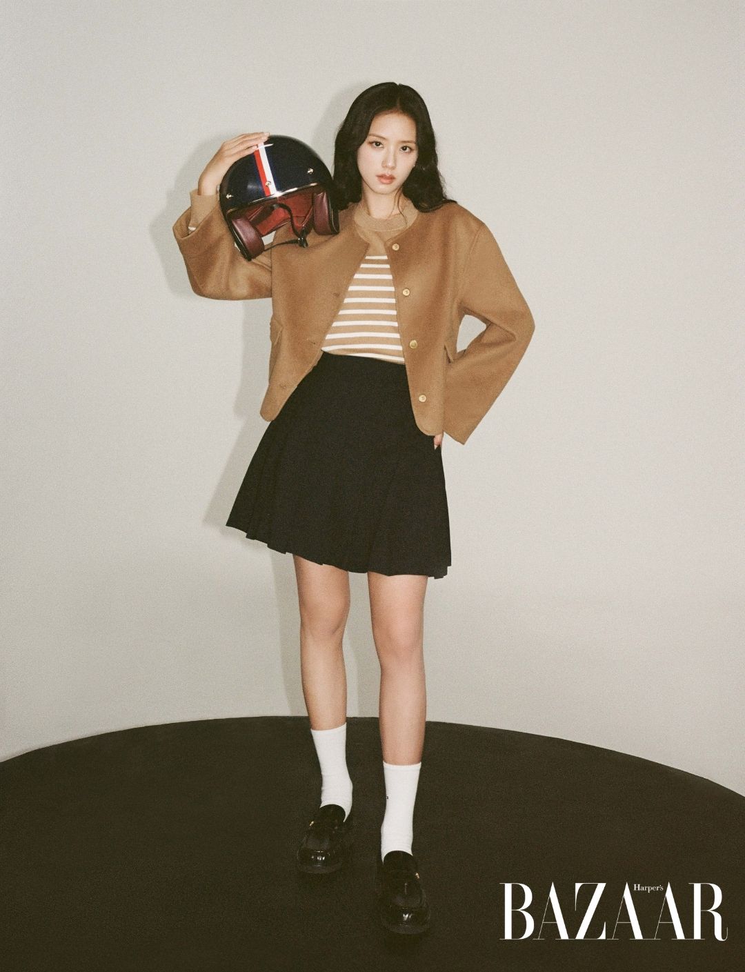 bzvn-outfit-yeu-thich-cua-jisoo