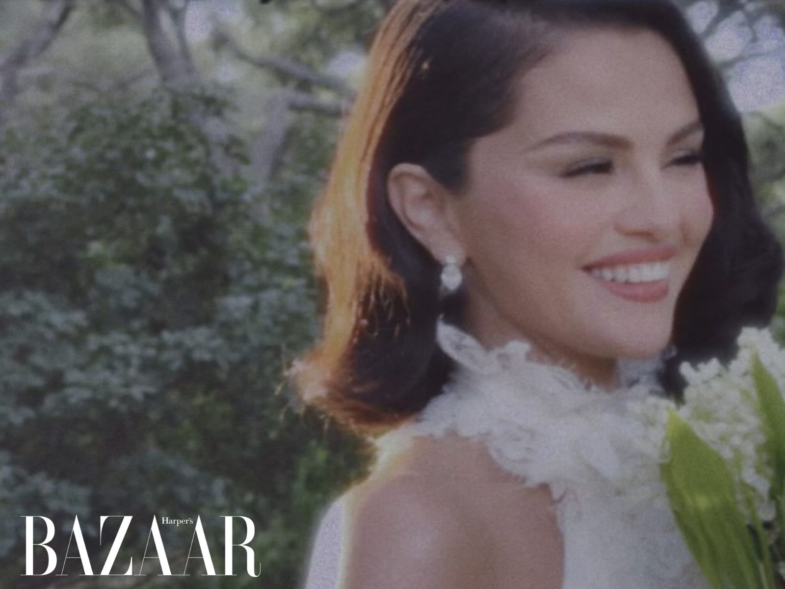 bzvn-selena-gomez-wedding-earrings