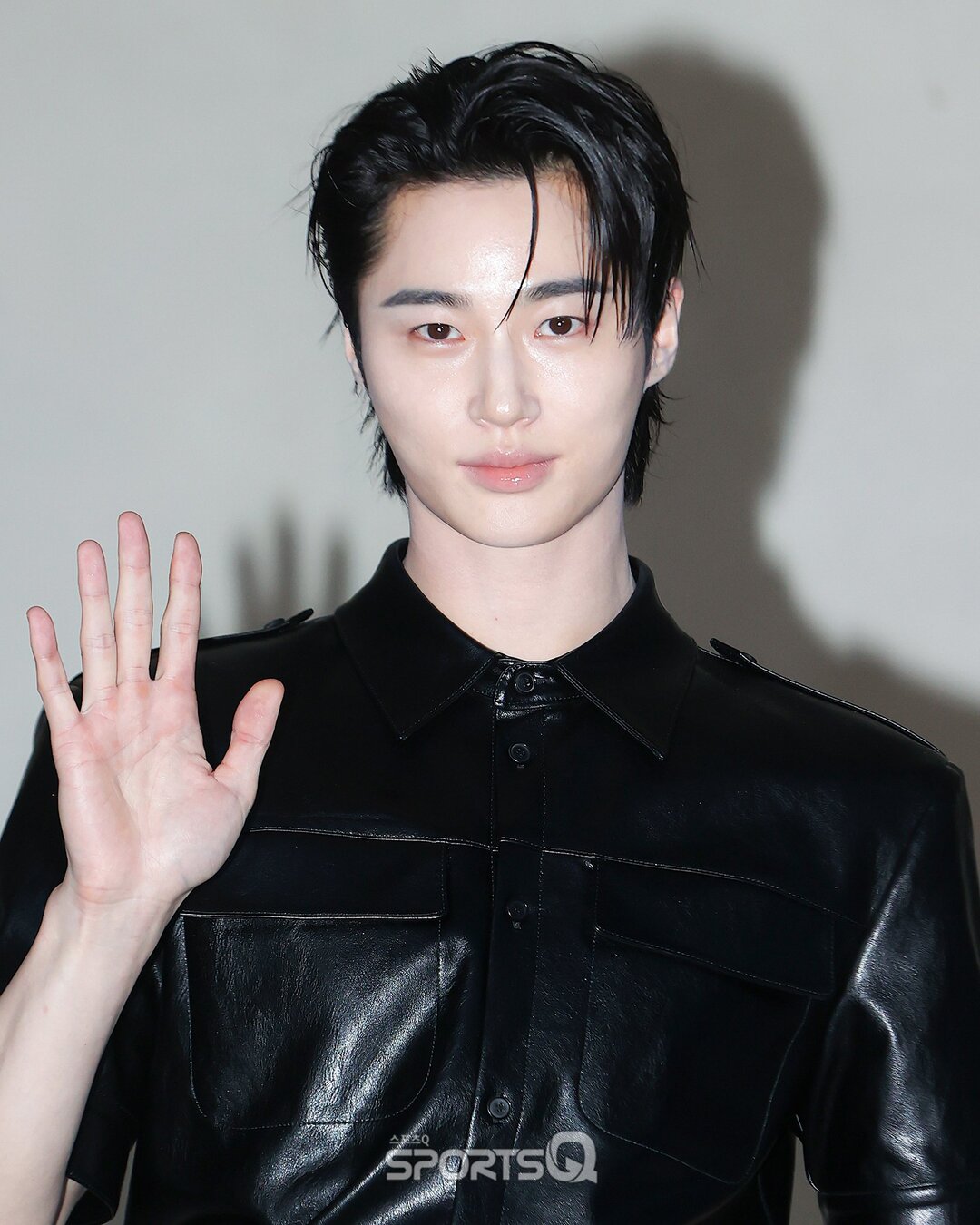 bzvn-su-kien-haus-nowhere-gentle-monster-byeon-woo-seok00002