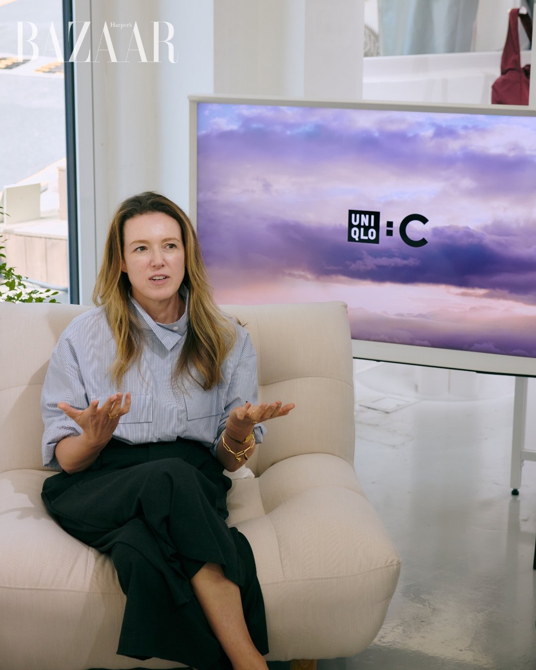 bzvn-su-kien-ra-mat-uniqlo-c-seoul-han-quoc-gdst-claire-waight-keller (2)