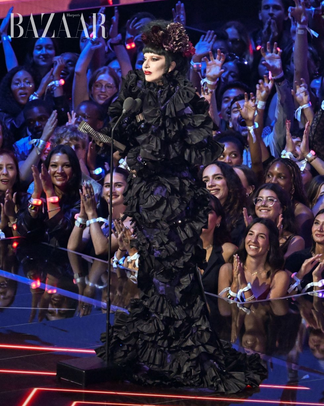 bzvn-thoi-trang-tham-do-vmas-2025-lady-gaga (2)