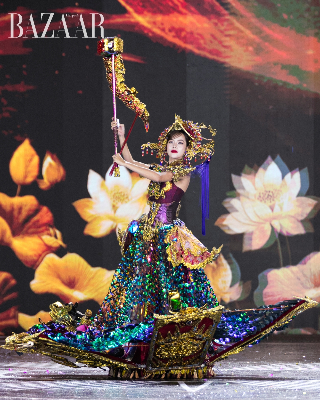 bzvn-trang-phuc-dan-toc-miss-grand-vietnam-2025 (10)