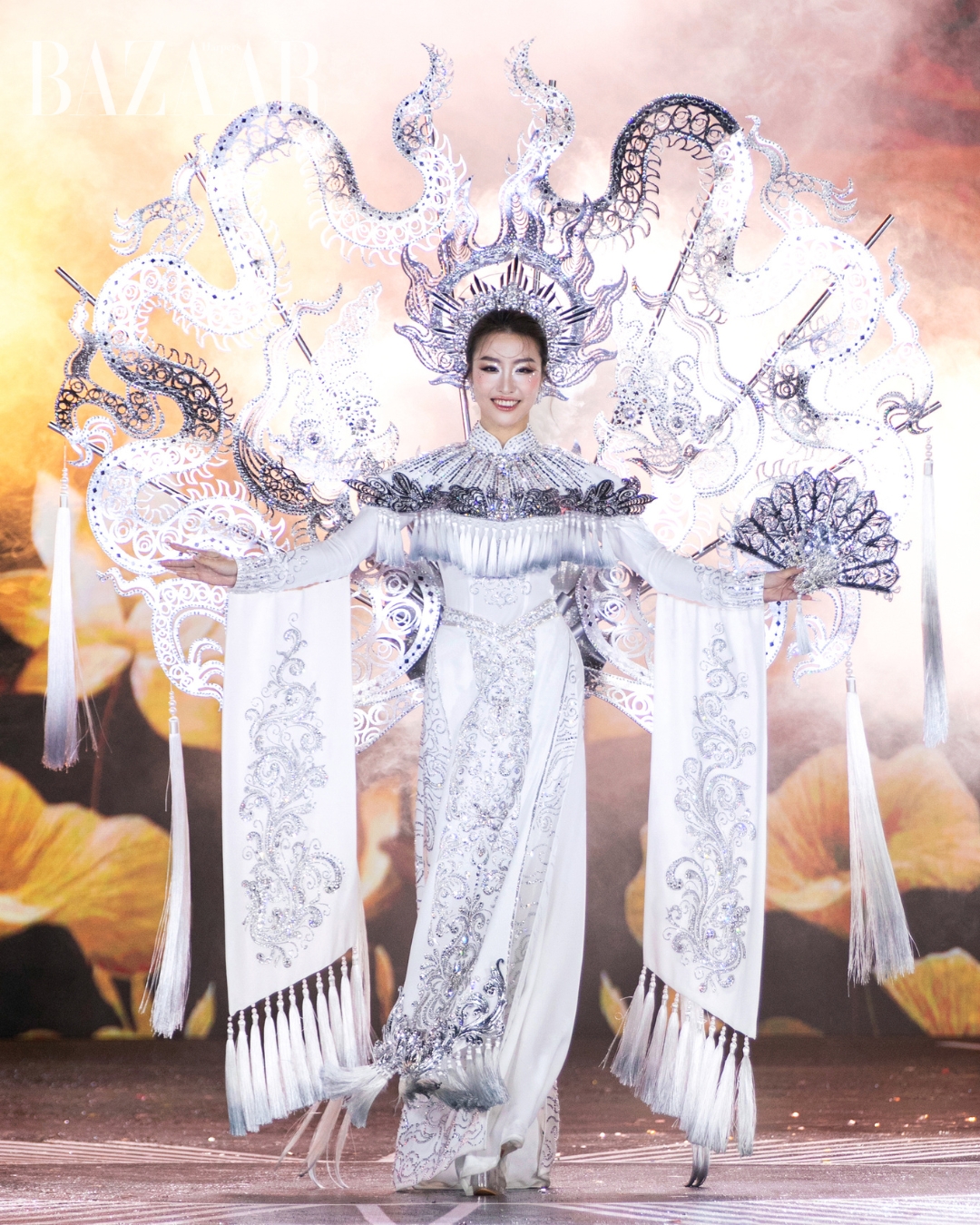 bzvn-trang-phuc-dan-toc-miss-grand-vietnam-2025 (7)