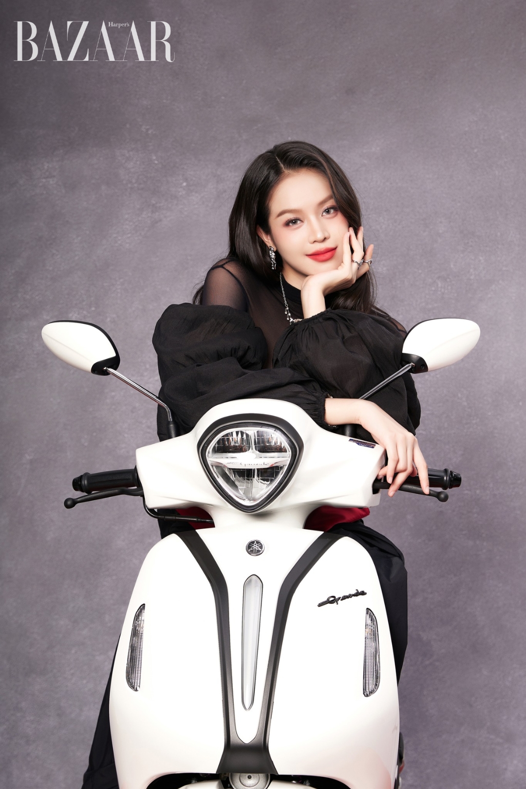 bzvn-yamaha-grande-thanh-thuy-phong-cach-song-gen-z00002