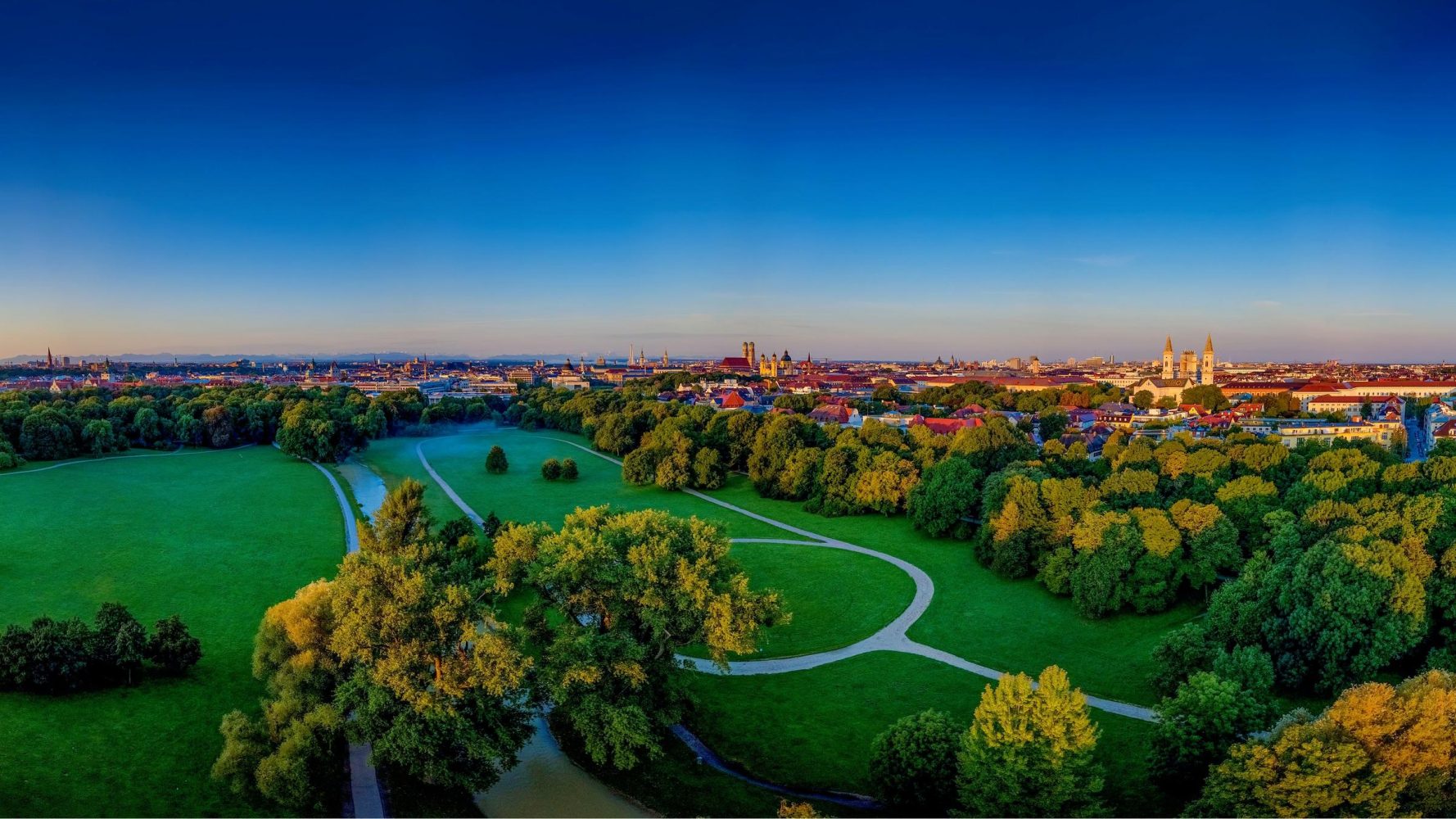 Dạo bộ hoặc đạp xe trong công viên Englischer Garten