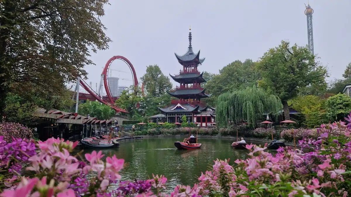Tivoli, trái tim giải trí của Copenhagen
