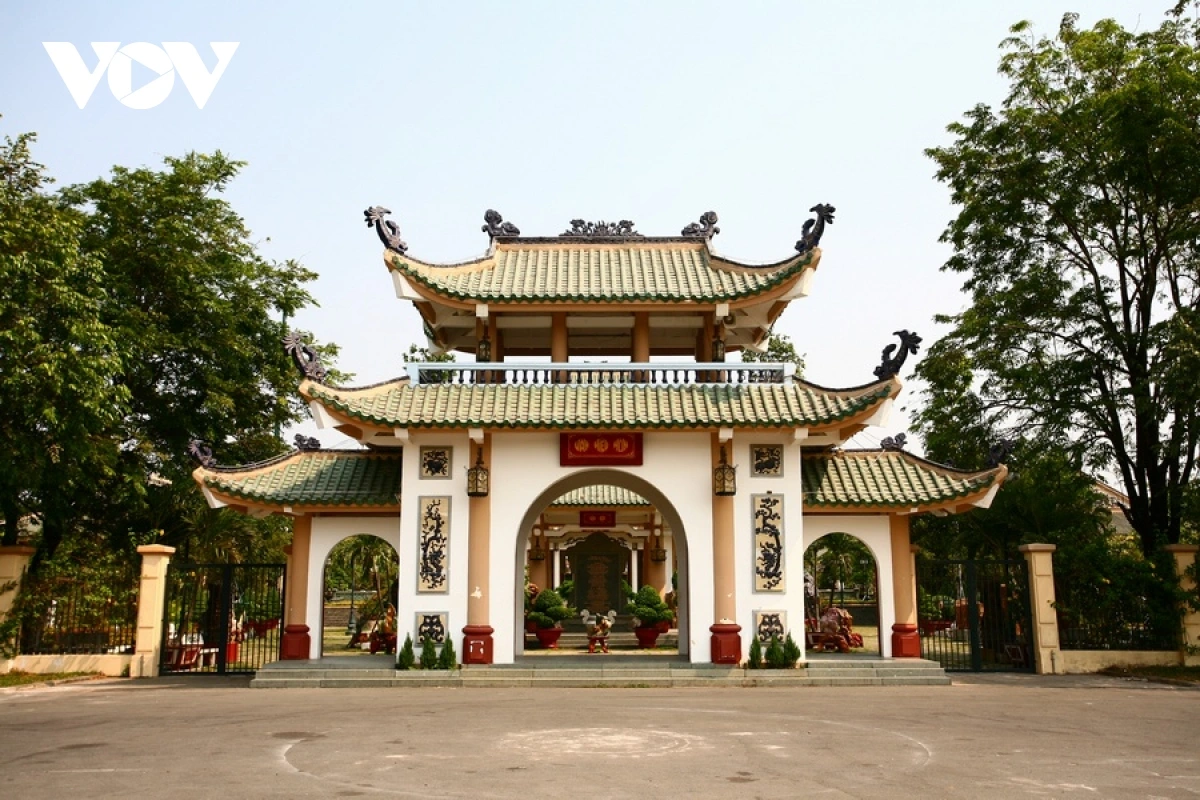 Văn miếu Trấn Biên