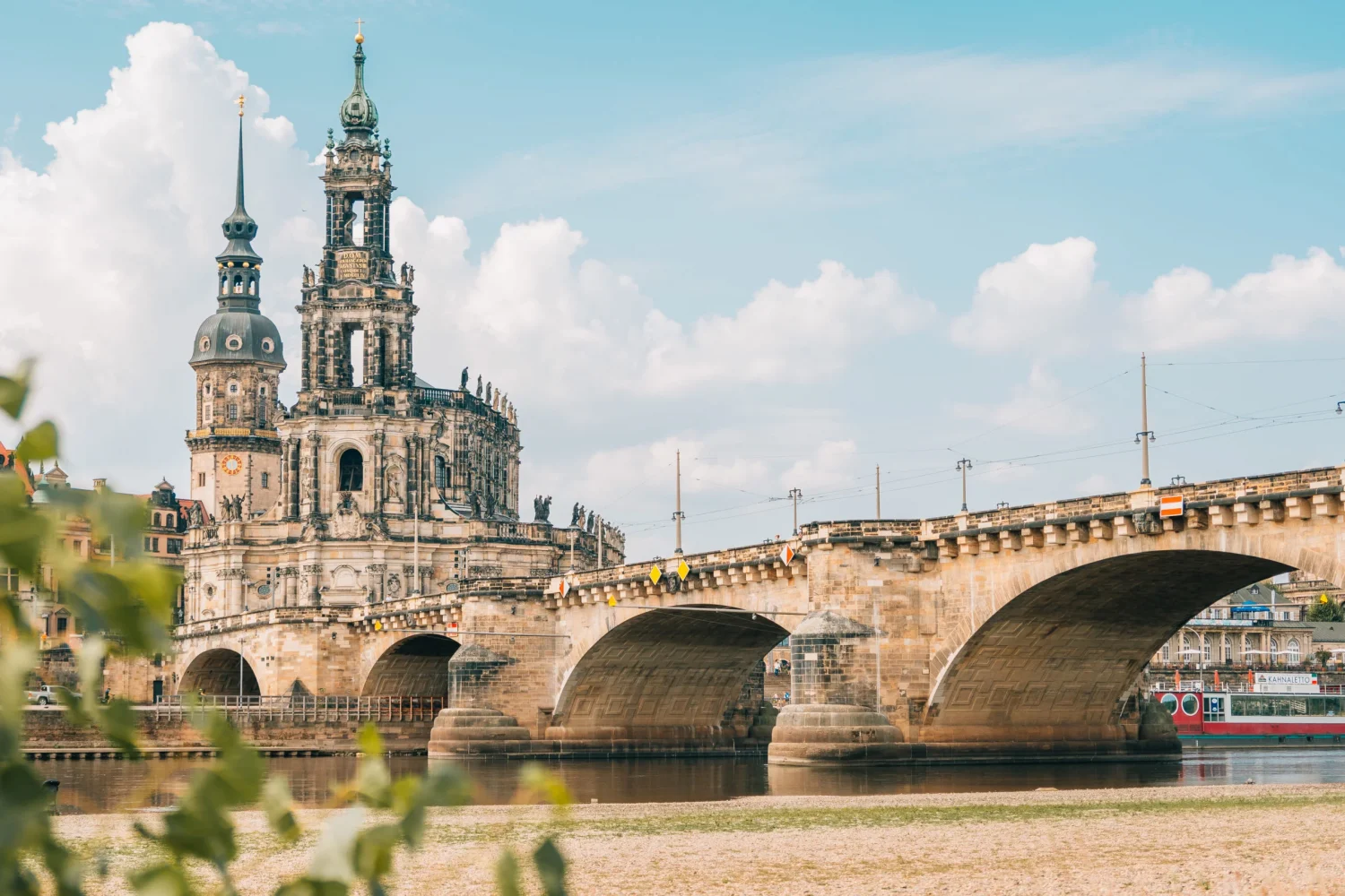 Cầu Augustusbrücke