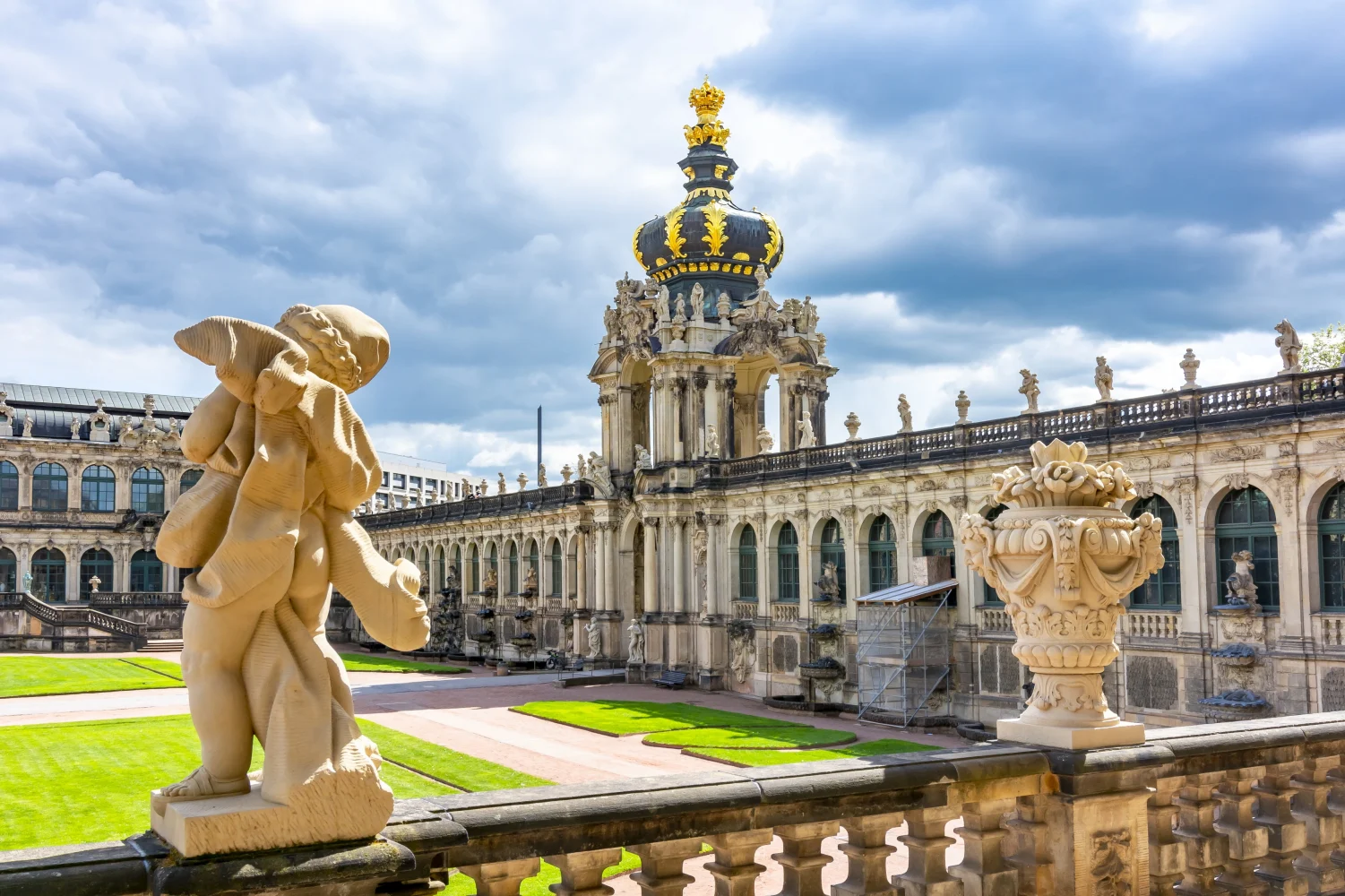 Cung điện Zwinger, tuyệt tác Baroque của thành phố Dresden