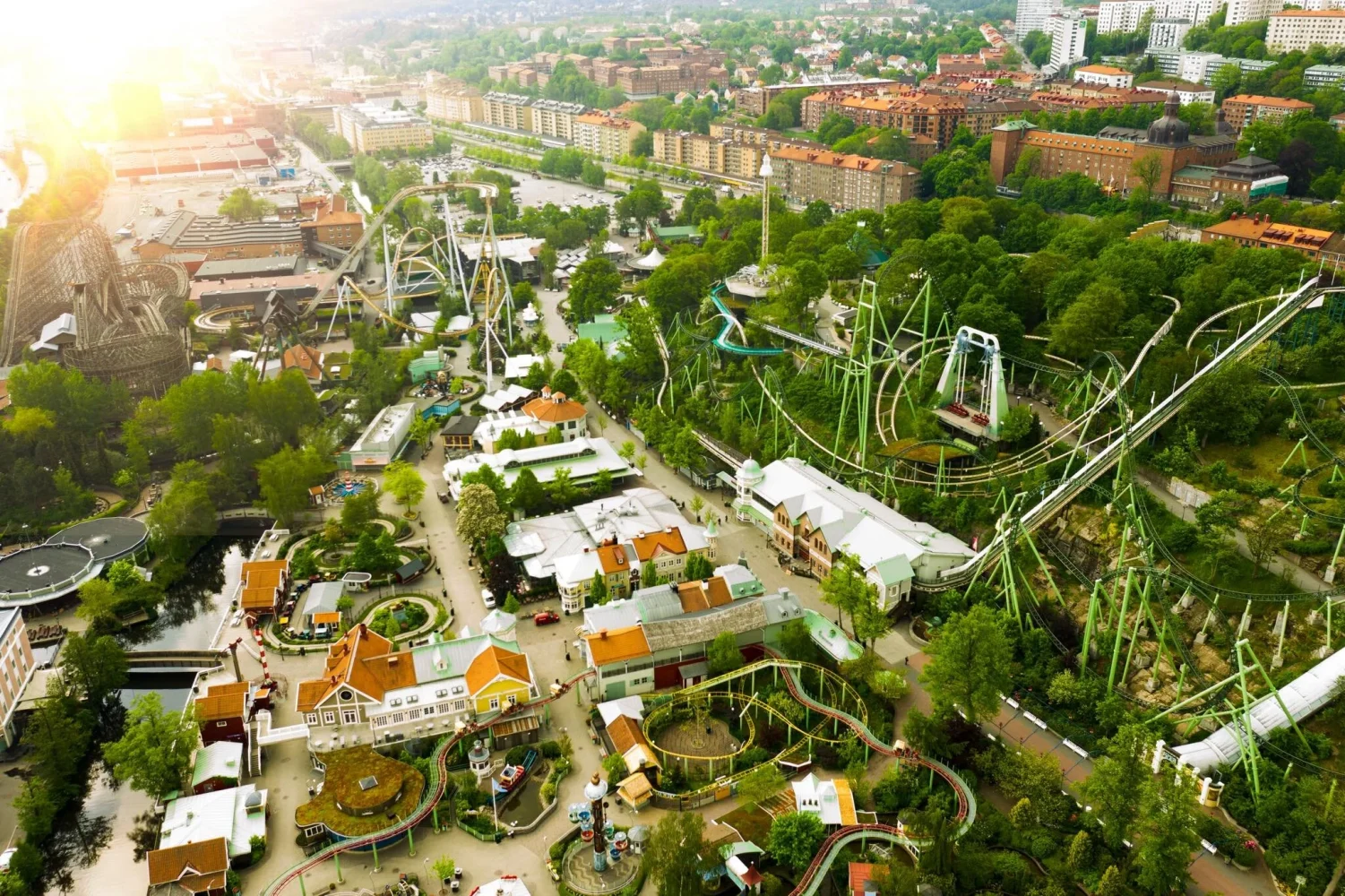 Du lịch Thụy Điển khám phá công viên giải trí Liseberg