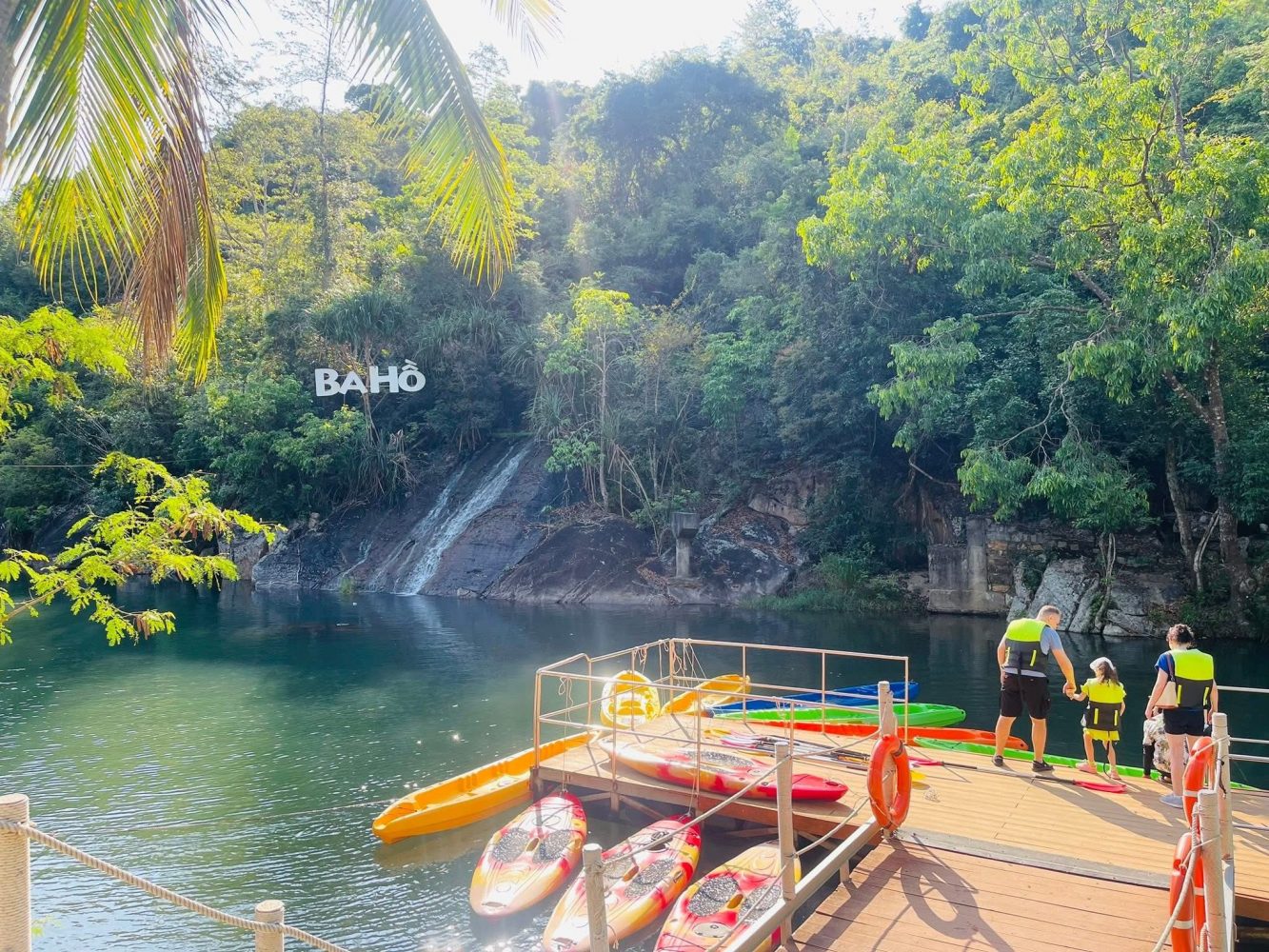 ba hồ