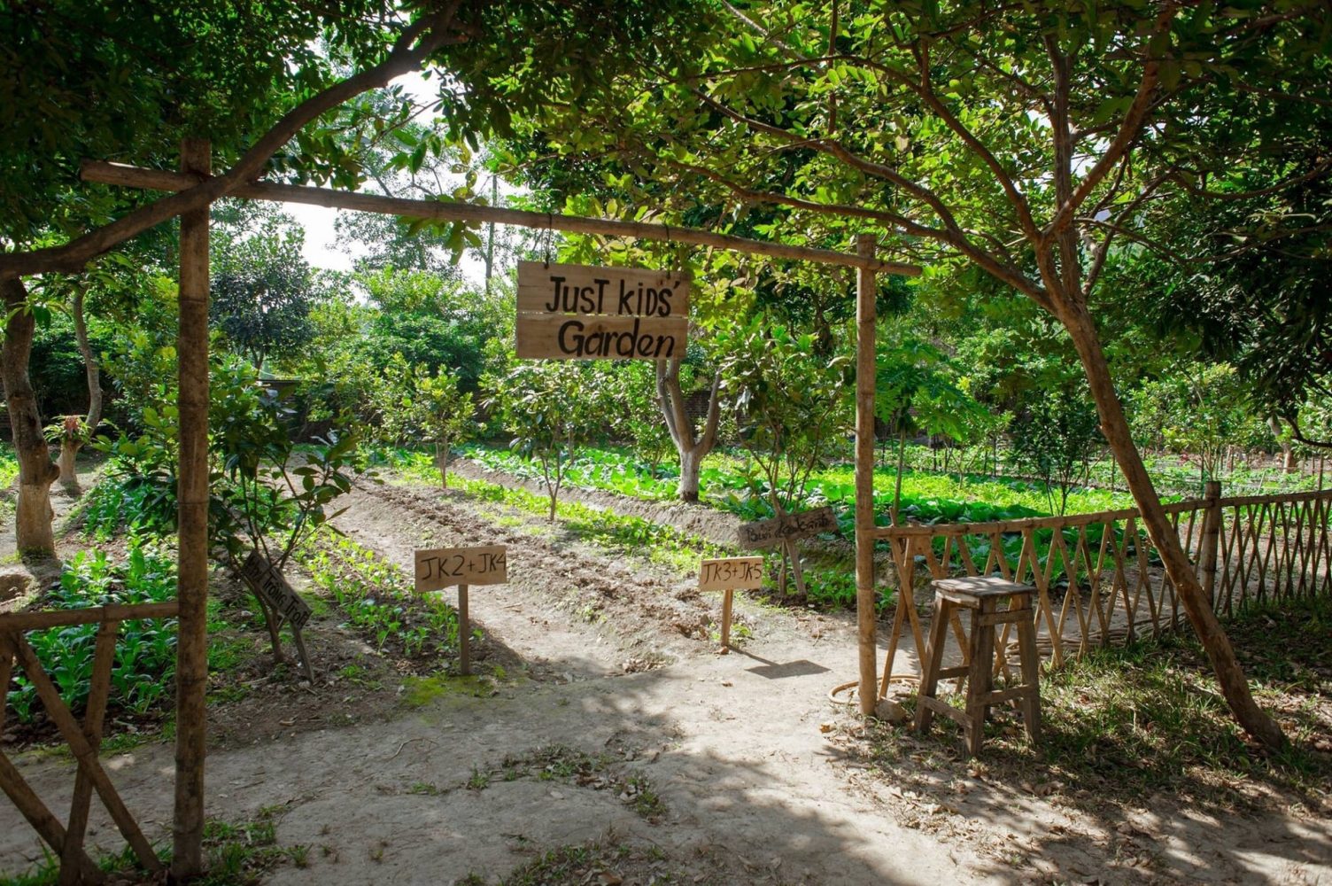 Cách di chuyển đến khu du lịch Bản Rõm