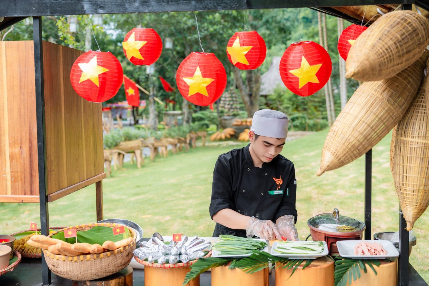 Ăn uống và đặc sản nên thử tại khu du lịch Thung Nham