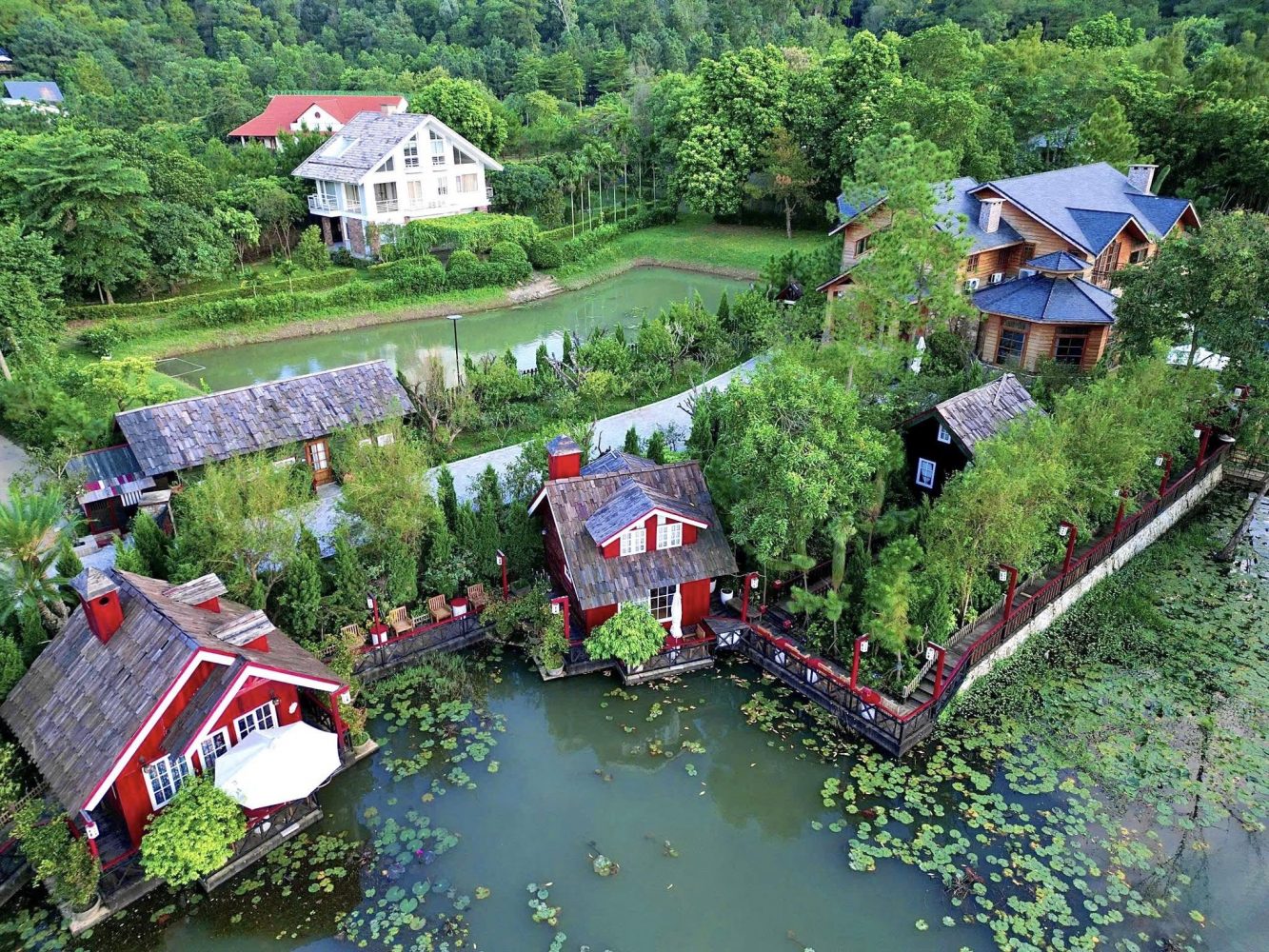 Khu nghỉ dưỡng Ba Hạt Dẻ
