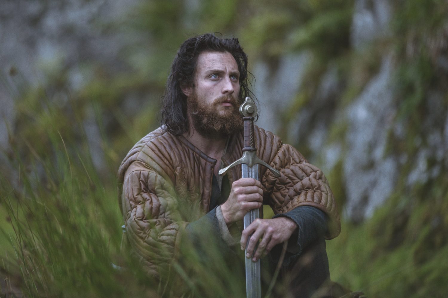 Các tập phim có sự tham gia của Aaron Taylor-Johnson: Vị vua trái pháp luật của Scotland – Outlaw king (2018)